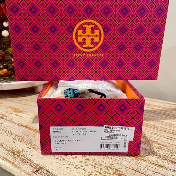 Tory Burch Miller Cloud Calf Leather New Ivory Sandals - Picture 12 of 13